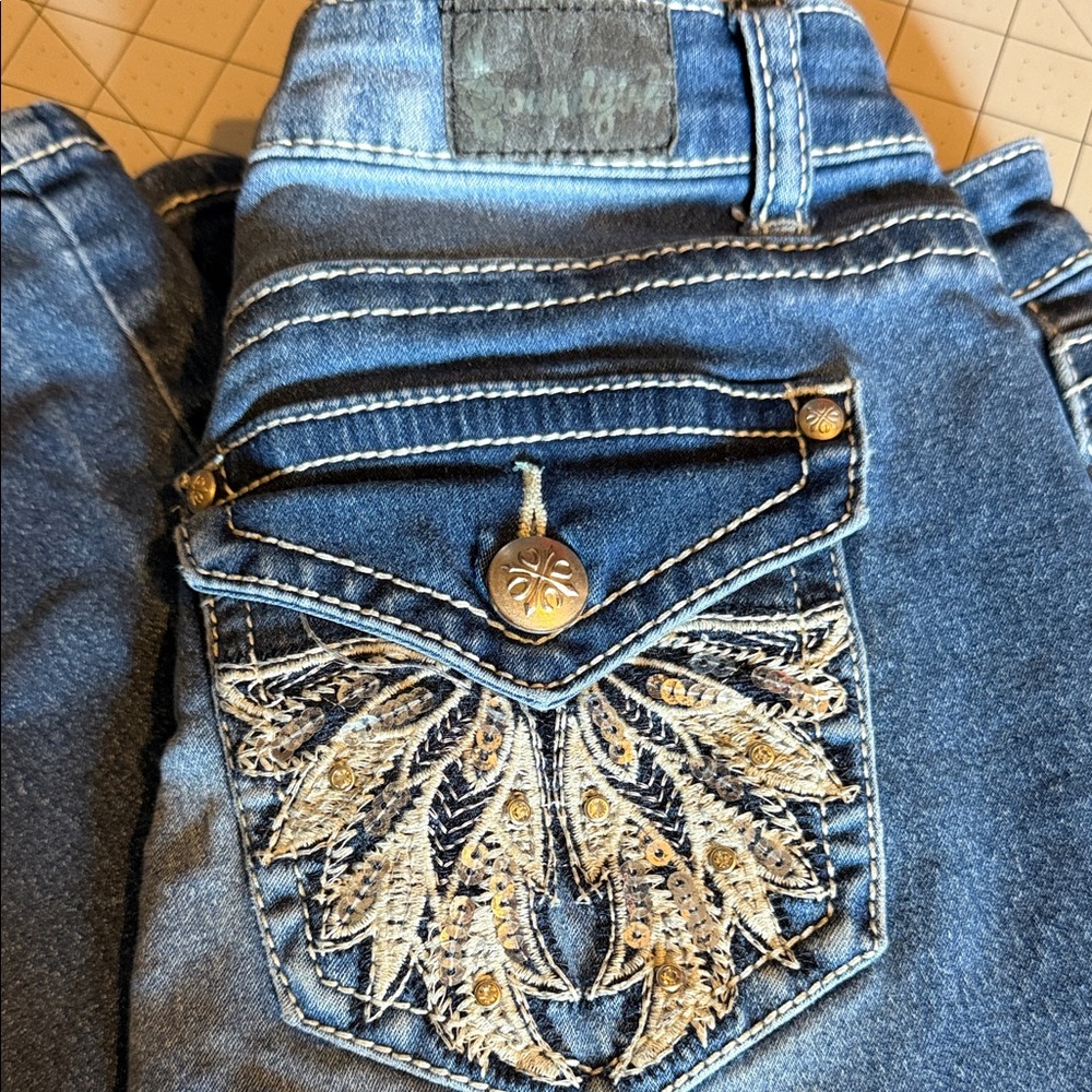 Soundgirl Blue Boot Cut Jeans with Silver Embellishments size 5 - Picture 2 of 13